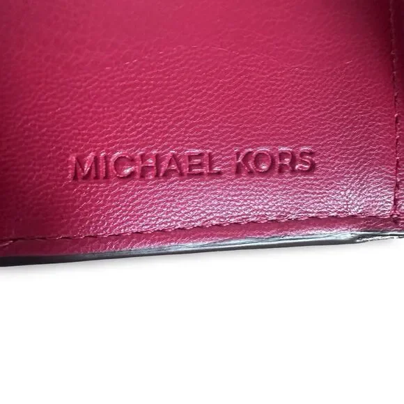 Michael Kors burgundy/Purple Kisslock Quilted Compact Wallet - Picture 7 of 10